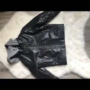 H&M Faux leather jacket (US 3-4y)
